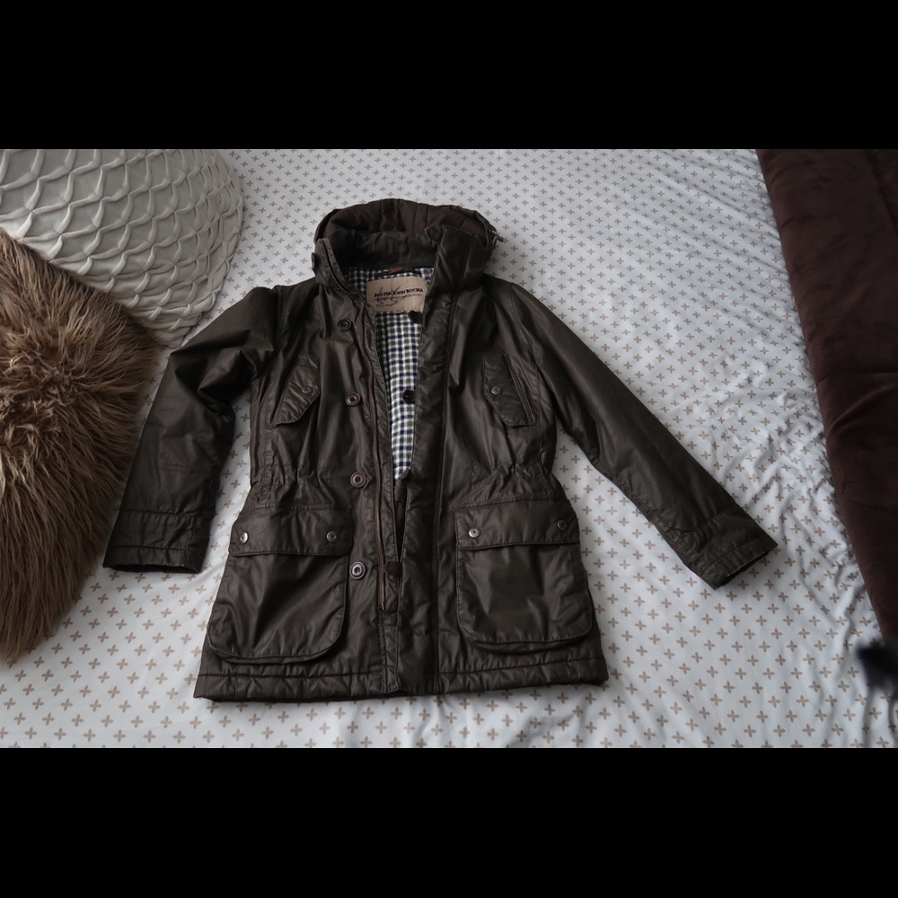 Coat - Picture 3 of 11